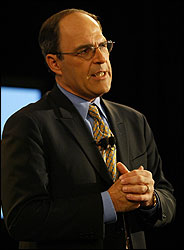 Michael D. Capellas CEO and Chairman of Compaq-3.jpg